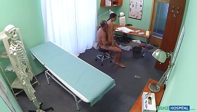 Russian chick gives doctor a sexual favour
